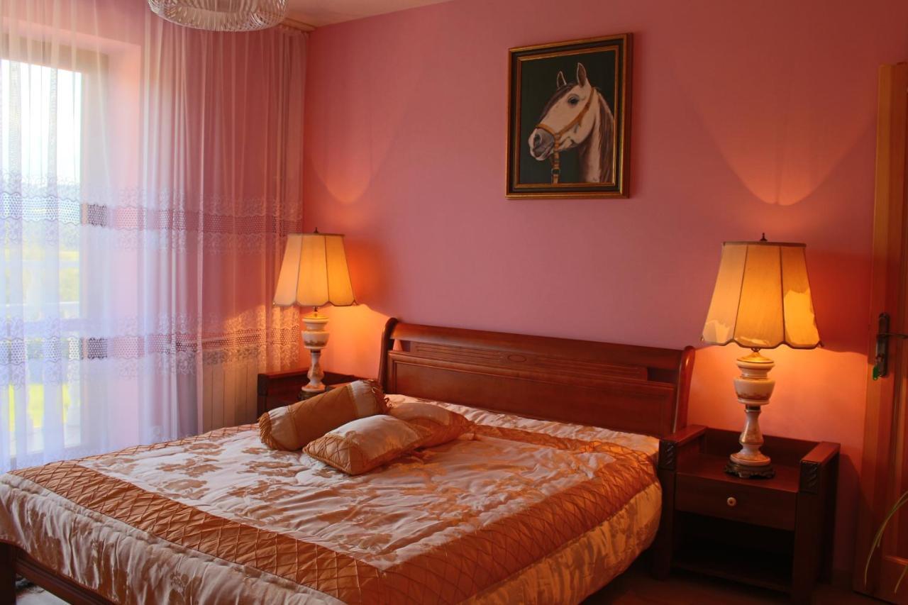 Grand Panorama Bed & Breakfast Wisniowa  Екстериор снимка