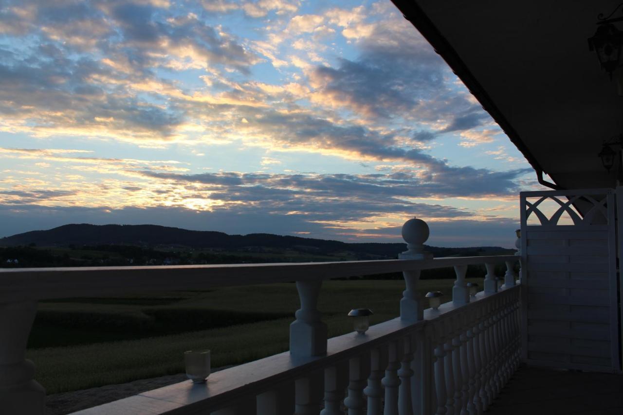Grand Panorama Bed & Breakfast Wisniowa  Екстериор снимка