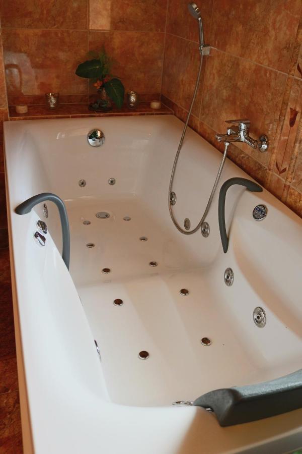 Grand Panorama Bed & Breakfast Wisniowa  Екстериор снимка
